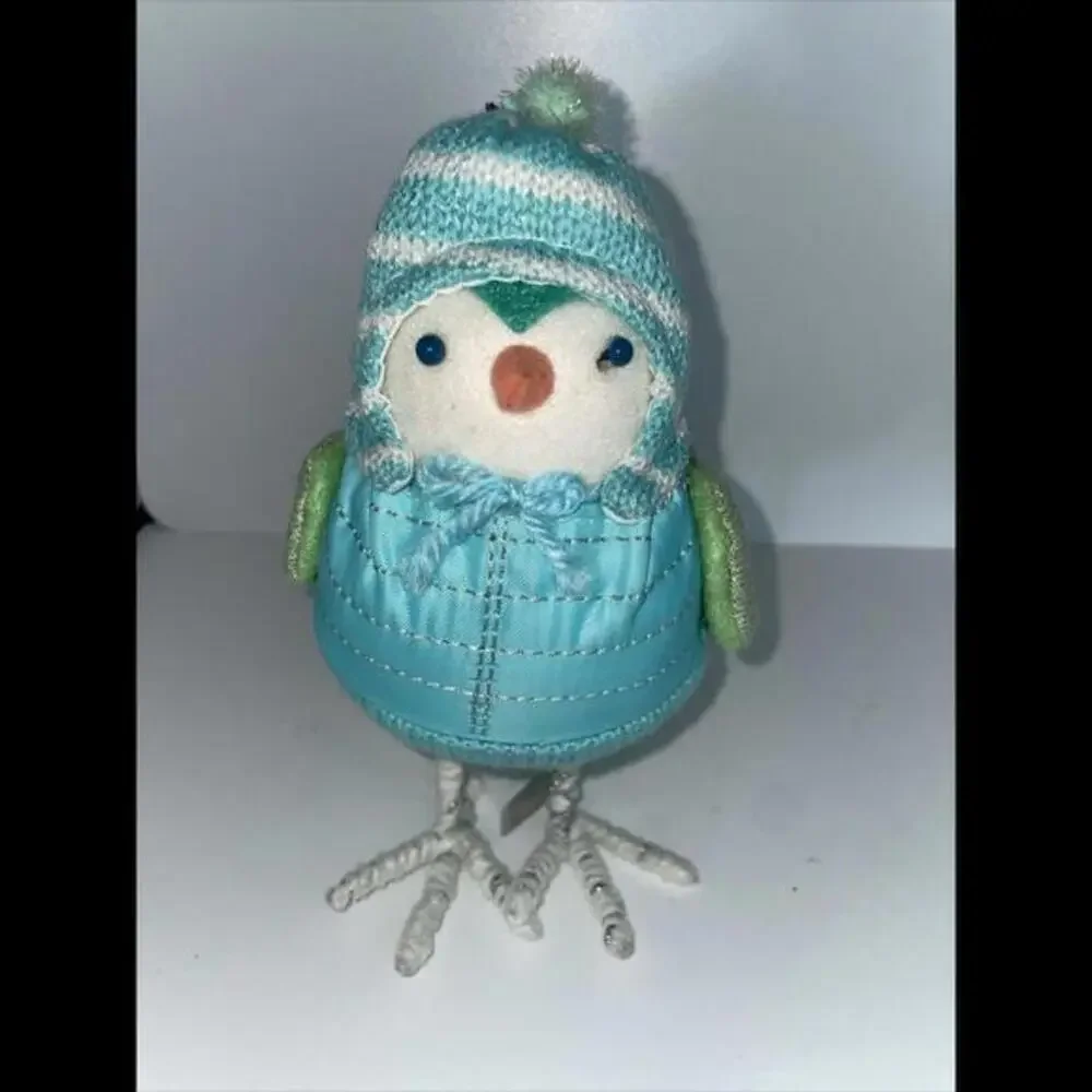 Christmas Blue Bird NIEVA Featherly Friends Winter Figure Wondershop 2018 Rare